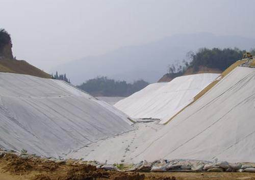 兩布一膜滲透系數須符合GB/T17642-2008標準