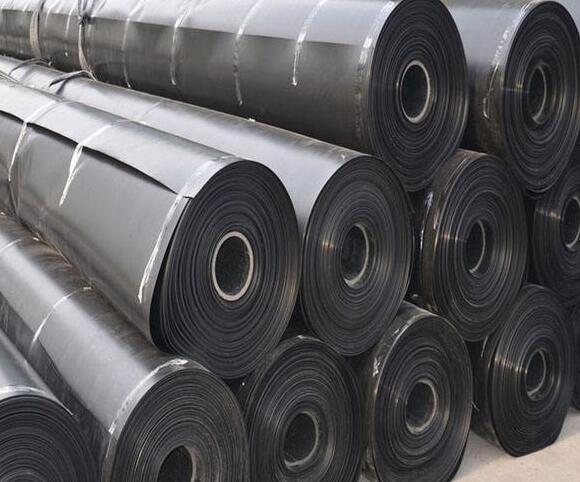 土工膜的寬幅如何影響施工質量